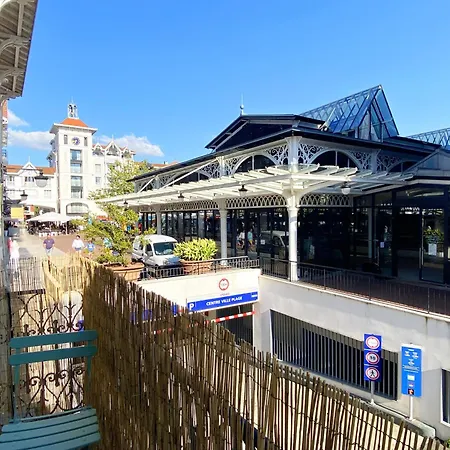 Large 2 Bedrooms Duplex - Center & Free Parking * 아르카숑