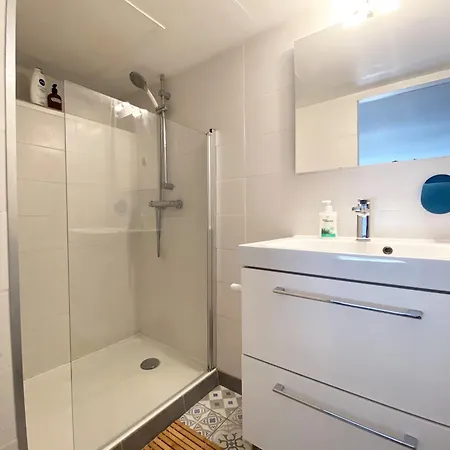 Lejlighed Large 2 Bedrooms Duplex - Center & Free Parking *