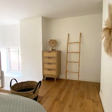 Large 2 Bedrooms Duplex - Center & Free Parking 아르카숑