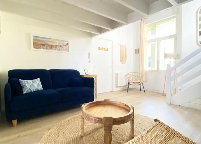 Large Duplex 2br In Center Of 2 Min Walking And Free Parking * Arcachon